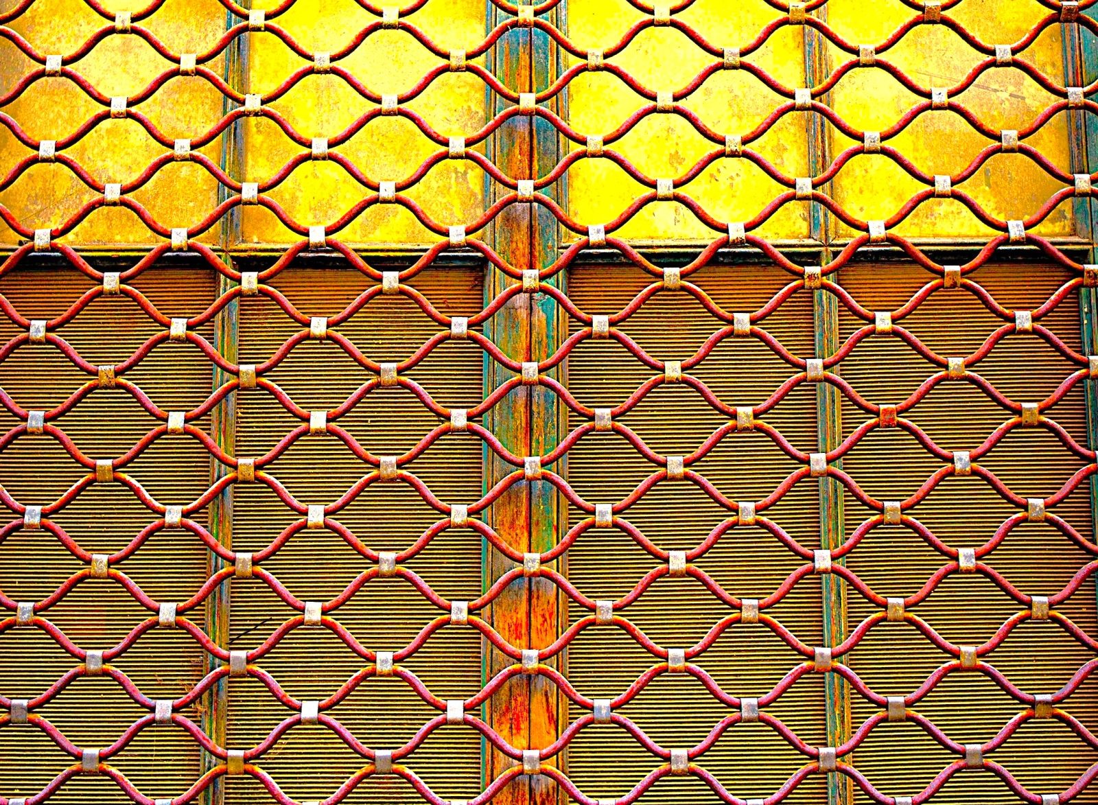 Diamond Pattern Architectural Iron Grille — item A-100-A, Global Metals USA