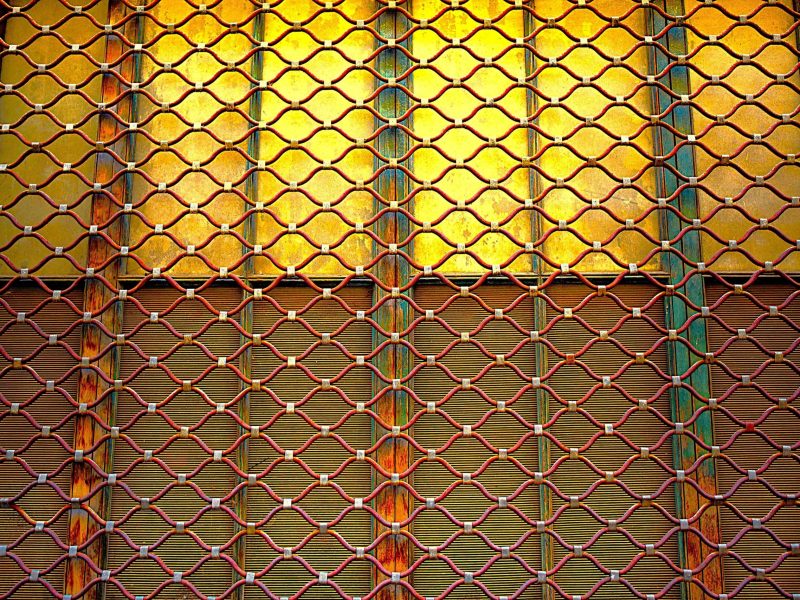 diamond-style-iron-window-grilles-100a-1